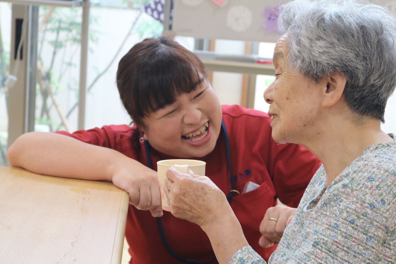 【急募】介護職員（デイサービス） - 特別養護老人ホーム　ときわ燕 